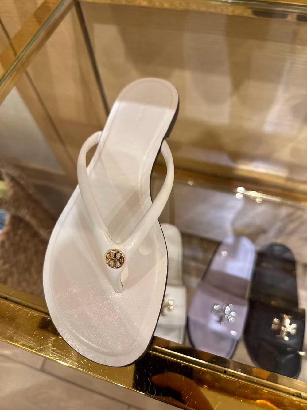 Women’s Chelsea flip flop White Thong Sandal with Gold Accent